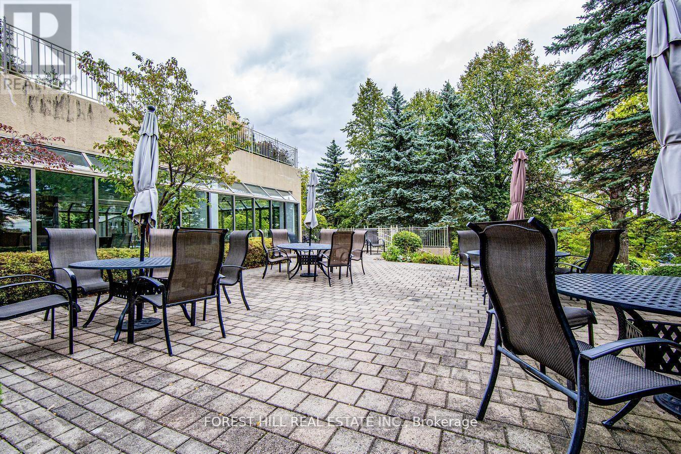 Photo 18 of 717 10 Guildwood Parkway, Toronto ON