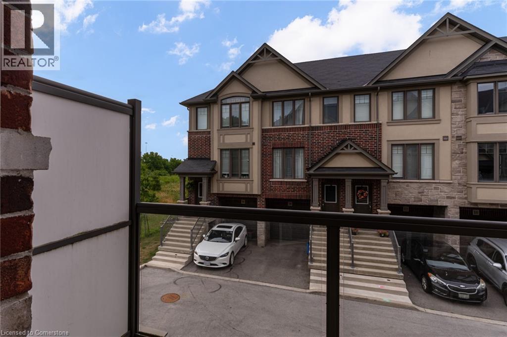 Photo 10 of 13 Pringle Lane, Ancaster ON
