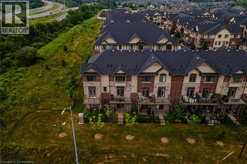 Photo 35 of 13 Pringle Lane, Ancaster ON