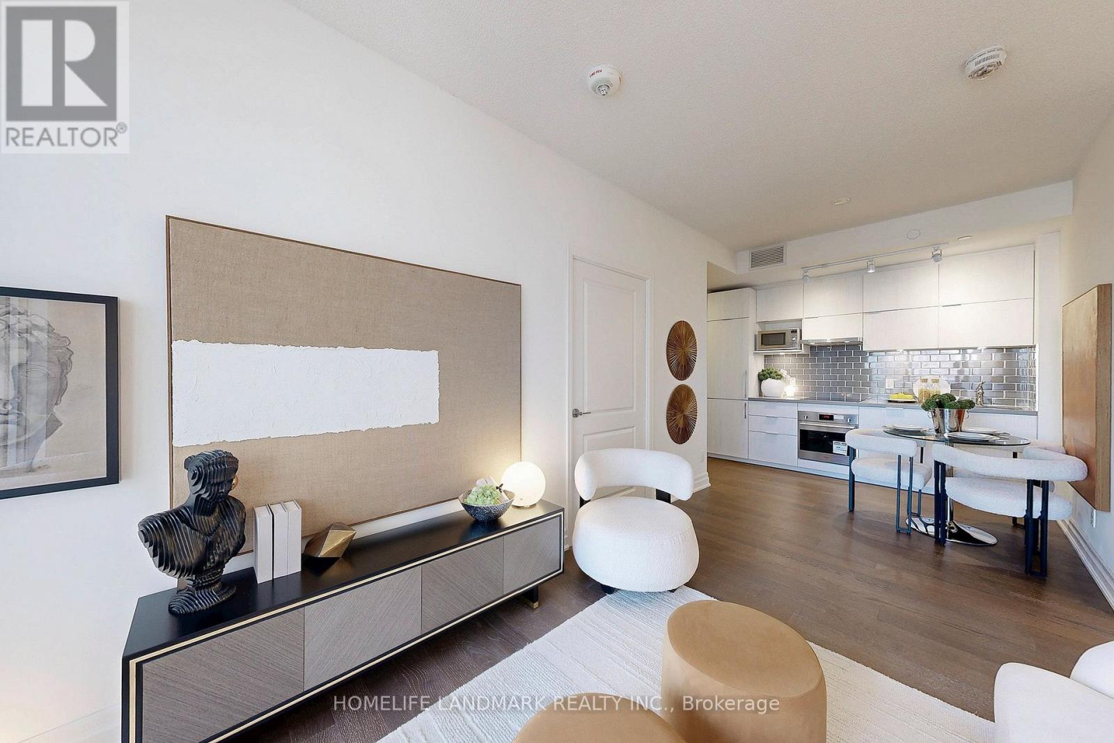 Photo 15 of 730 10 Rouge Valley Drive W, Markham ON