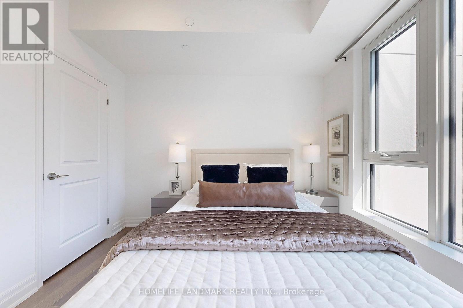 Photo 24 of 730 10 Rouge Valley Drive W, Markham ON