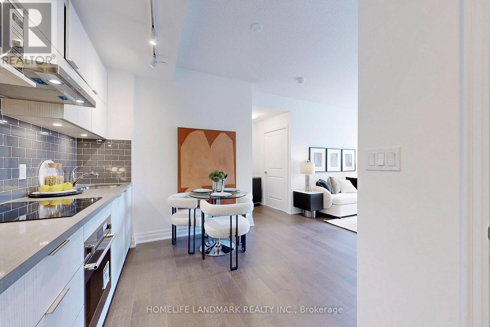 Photo 34 of 730 10 Rouge Valley Drive W, Markham ON