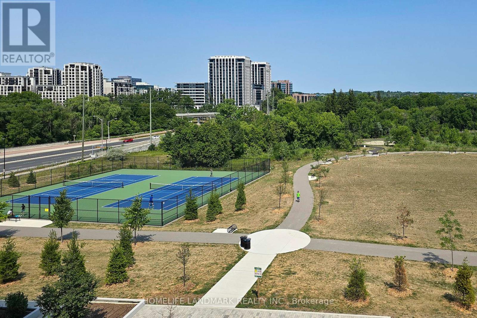 Photo 50 of 730 10 Rouge Valley Drive W, Markham ON