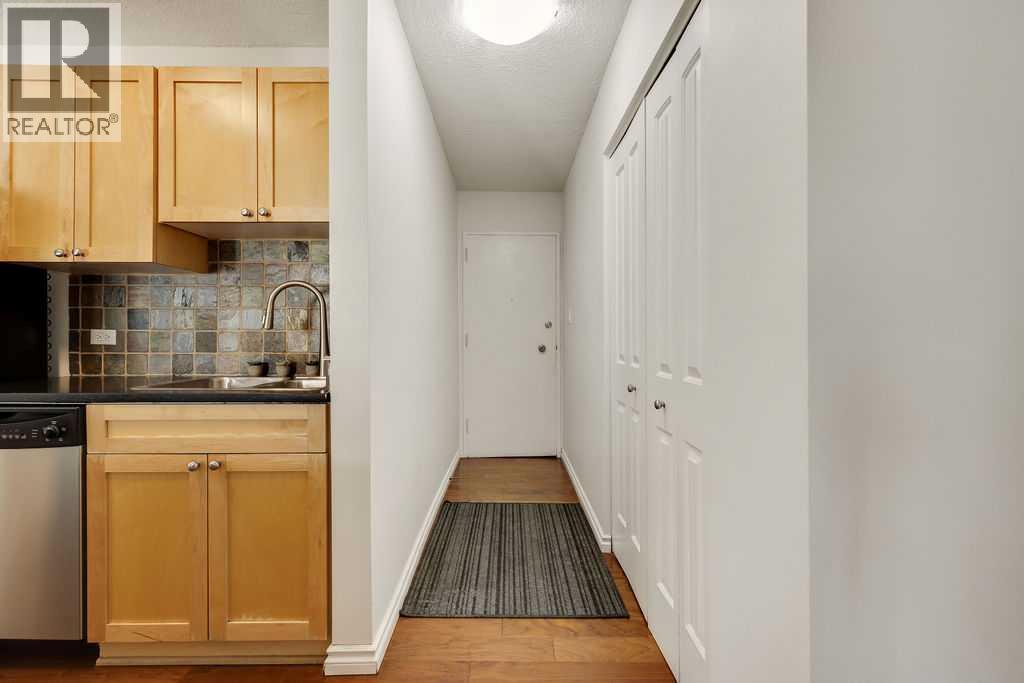 Single Family House for Sale in    Avenue SW Beltline Calgary 