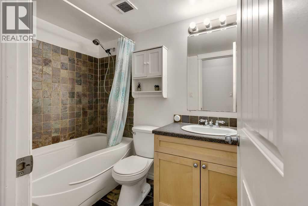 Single Family House for Sale in    Avenue SW Beltline Calgary 