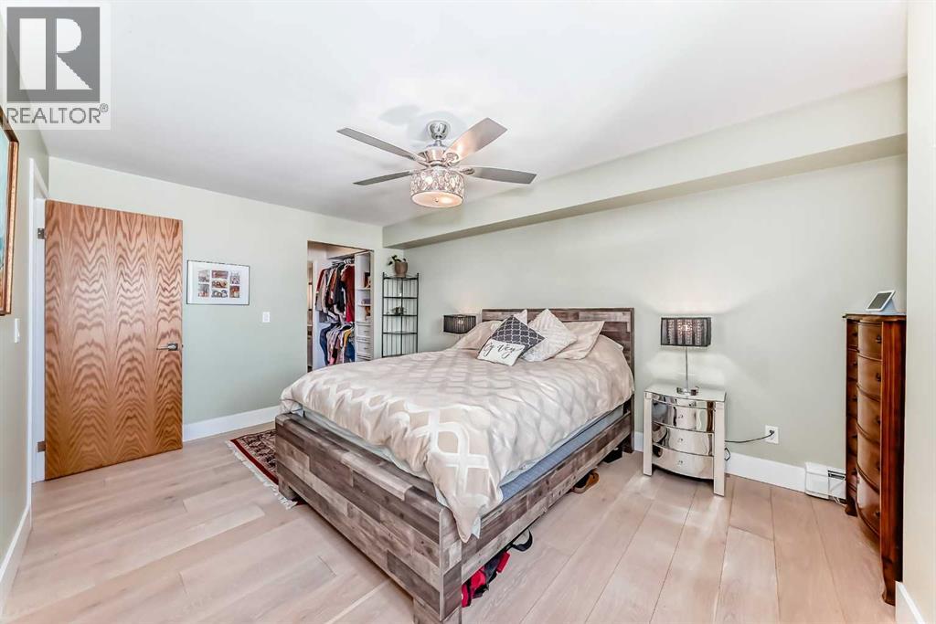 Single Family House for Sale in    Avenue SW Mission Calgary 