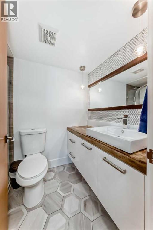 Single Family House for Sale in    Avenue SW Mission Calgary 
