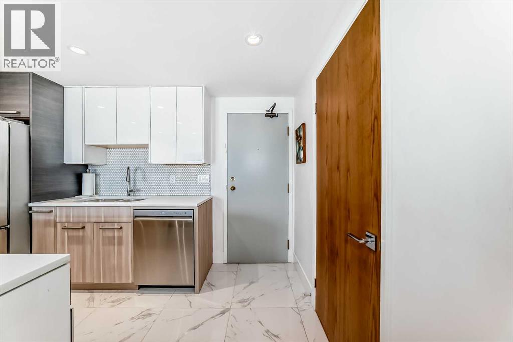 Single Family House for Sale in    Avenue SW Mission Calgary 
