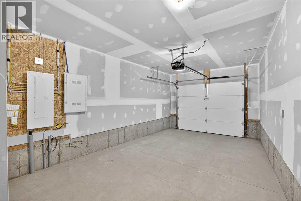 Single Family House for Sale in    Avenue SE Belvedere Calgary 