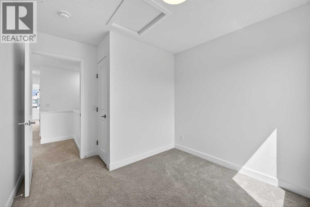 Single Family House for Sale in    Avenue SE Belvedere Calgary 