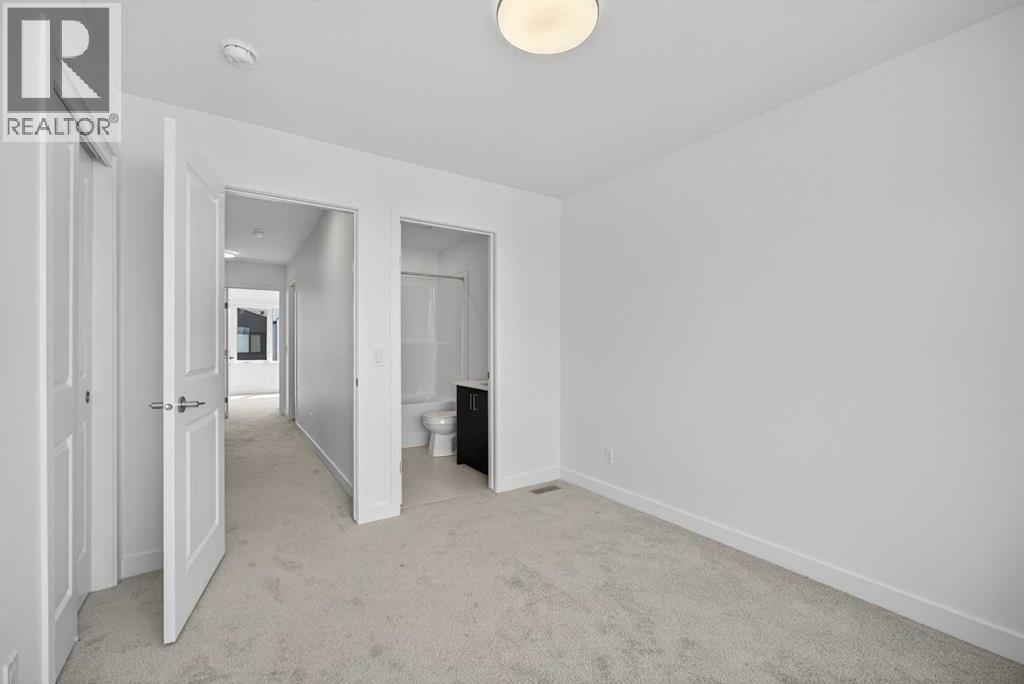 Single Family House for Sale in    Avenue SE Belvedere Calgary 