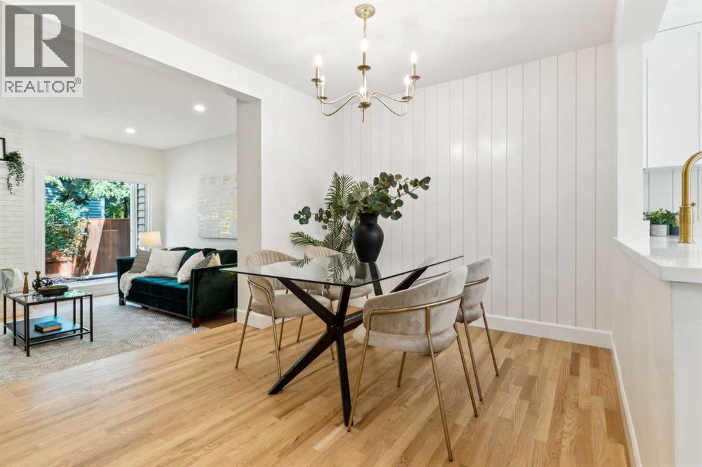 Single Family House for Sale in  Point Mckay Gardens NW Point McKay Calgary 