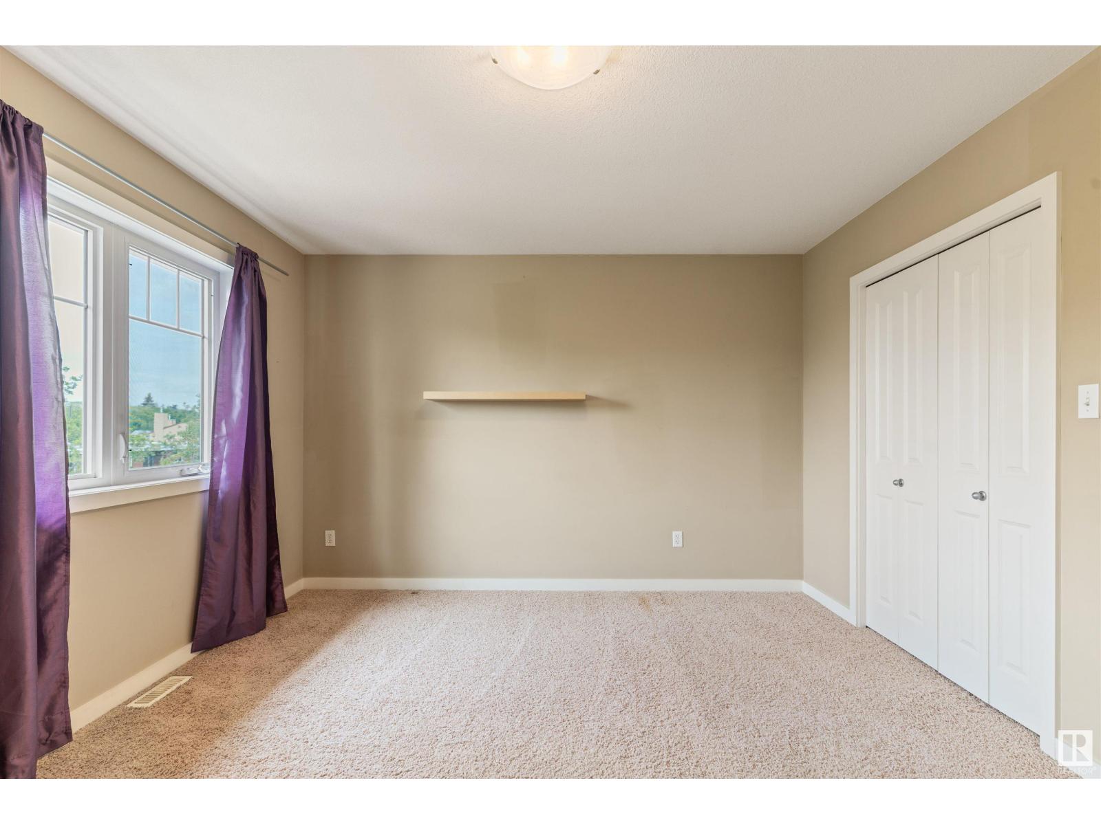 Photo 21 of 6 11913 103 St Nw Nw, Edmonton AB