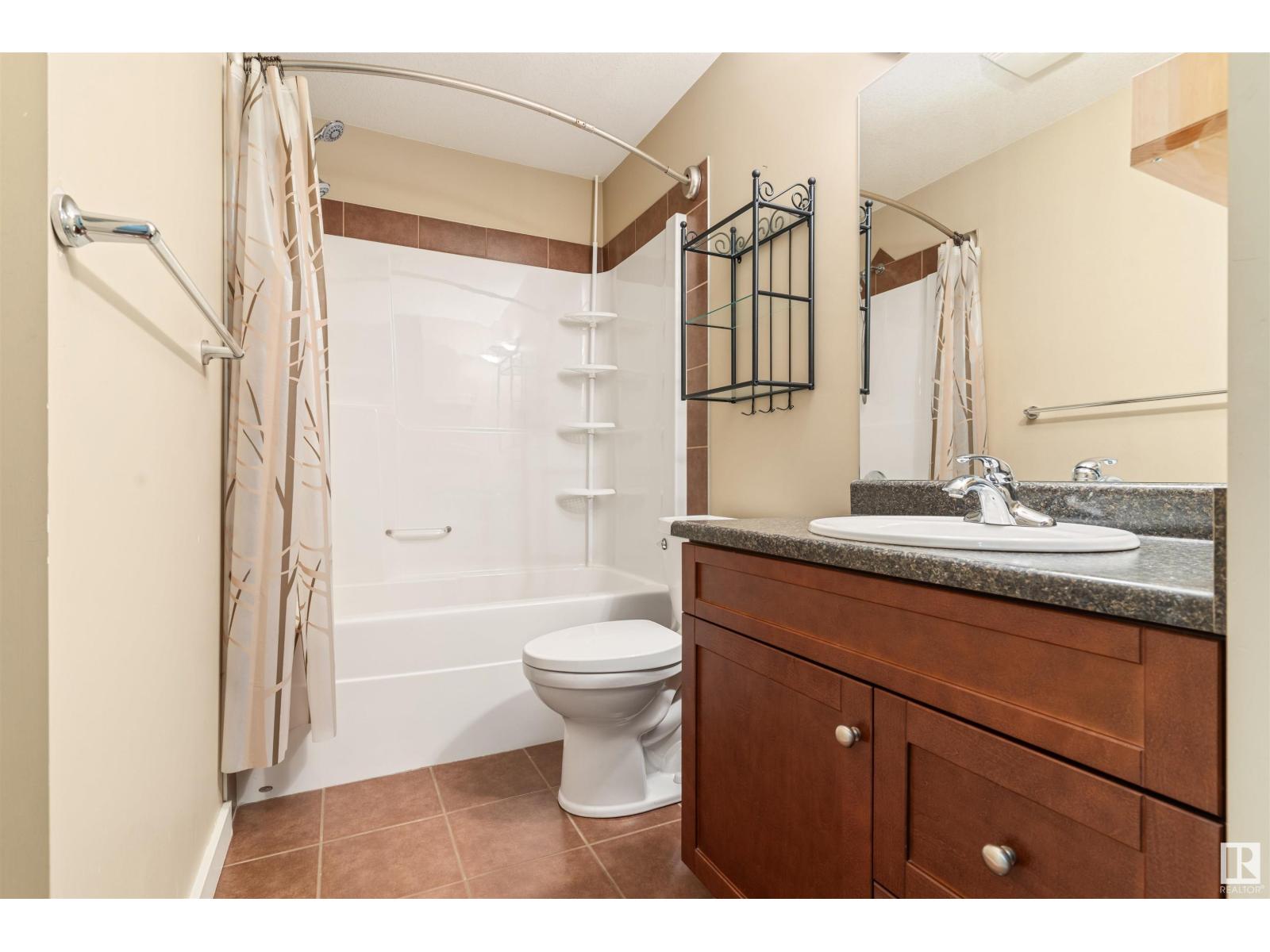 Photo 18 of 6 11913 103 St Nw Nw, Edmonton AB