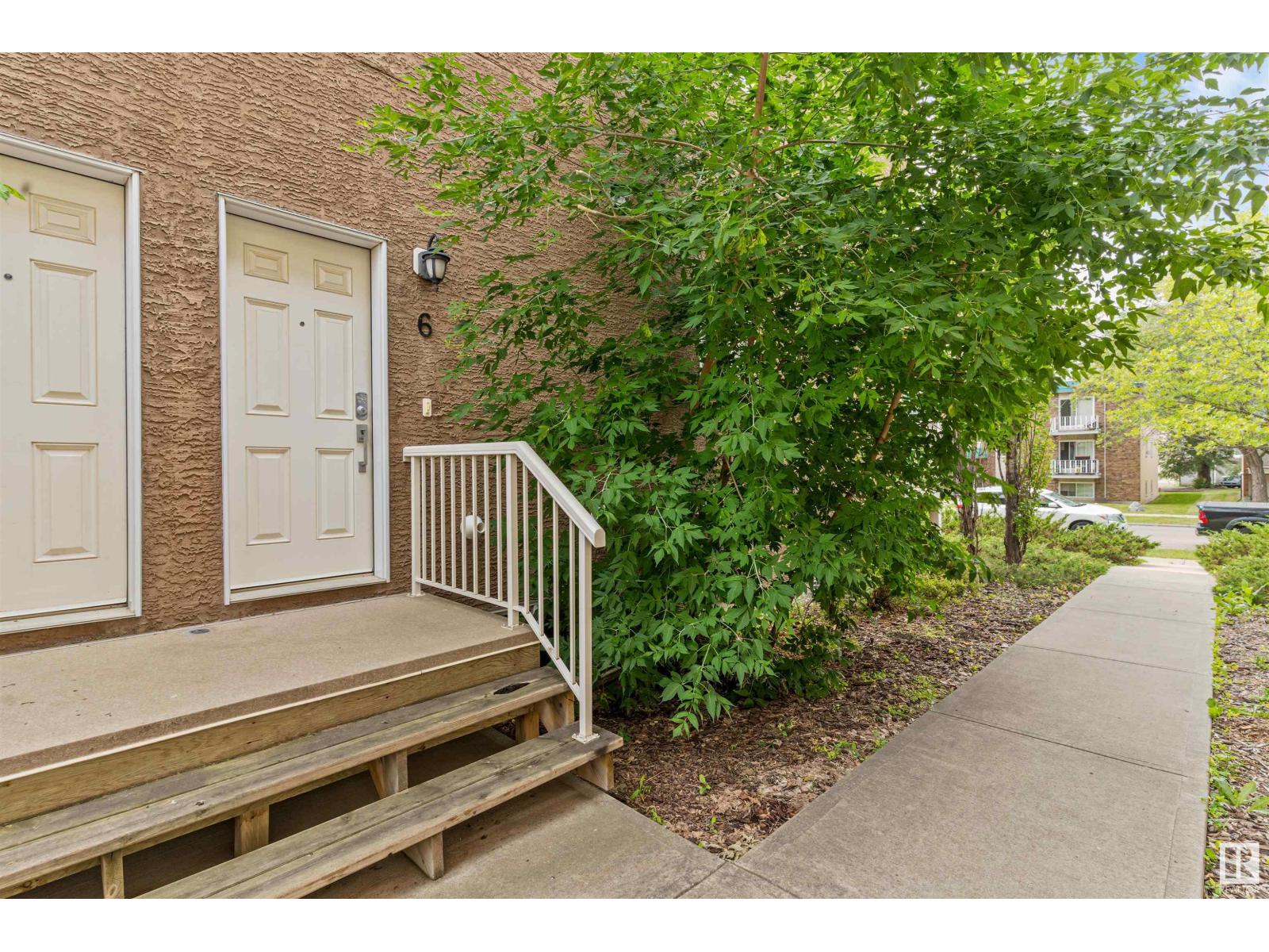 Photo 22 of 6 11913 103 St Nw Nw, Edmonton AB