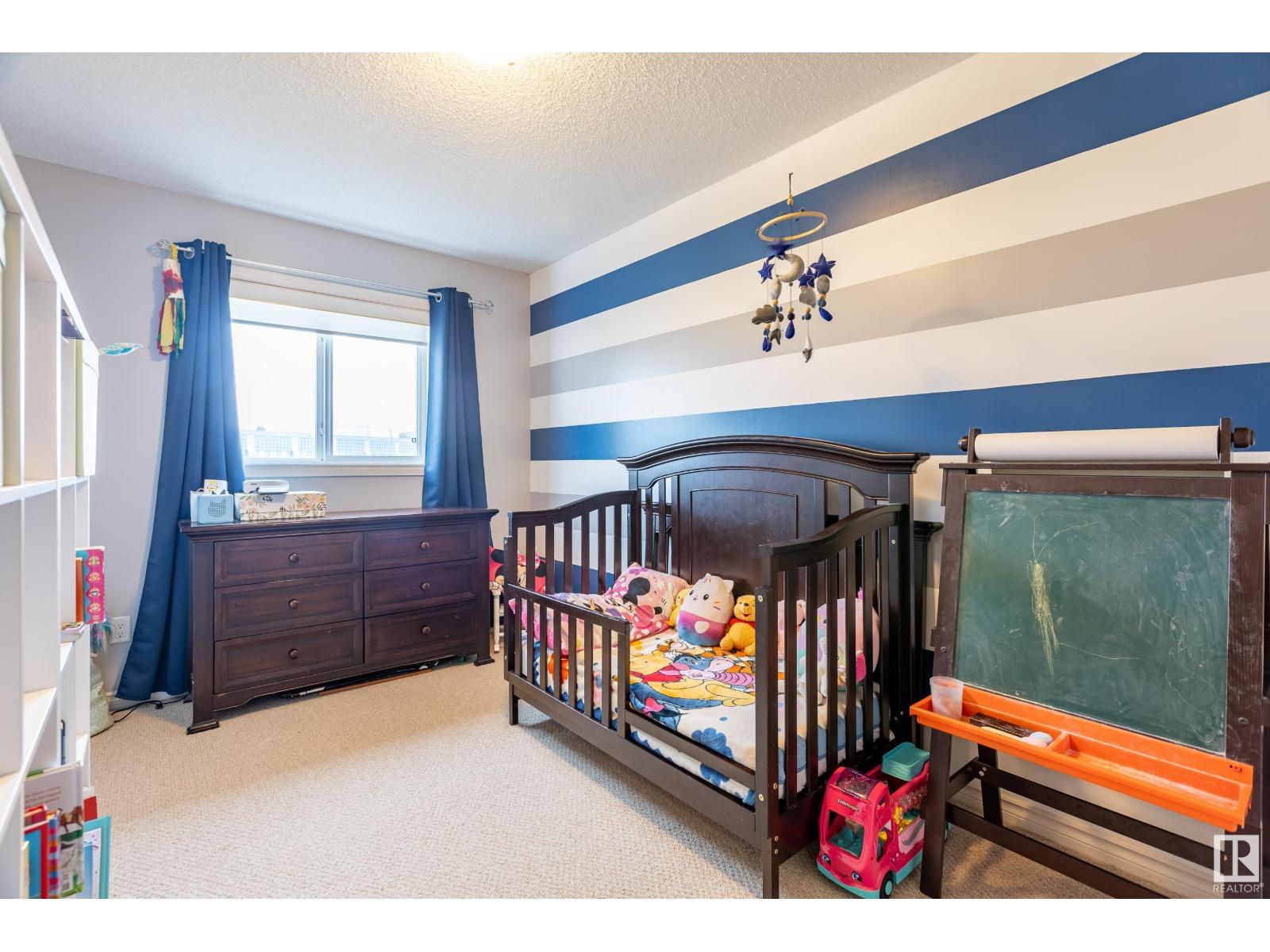 Photo 20 of 27 9511 102 Av, Morinville AB