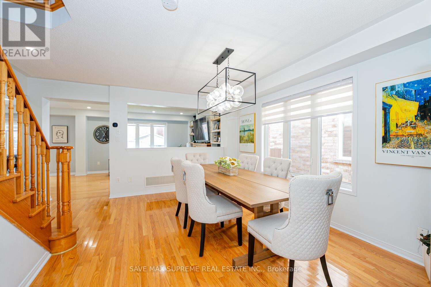 Photo 10 of 24 Silver Egret Road, Brampton ON