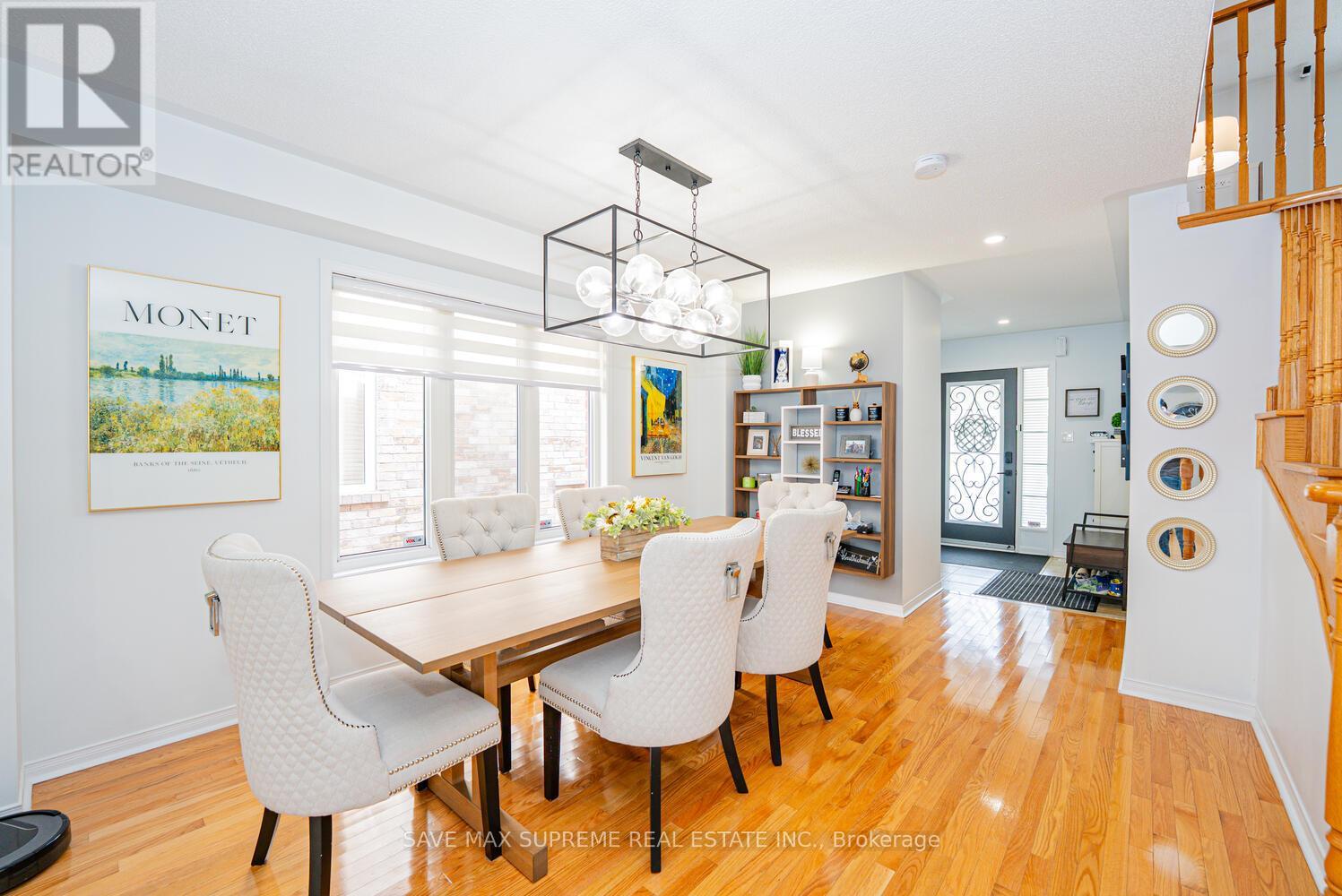 Photo 12 of 24 Silver Egret Road, Brampton ON