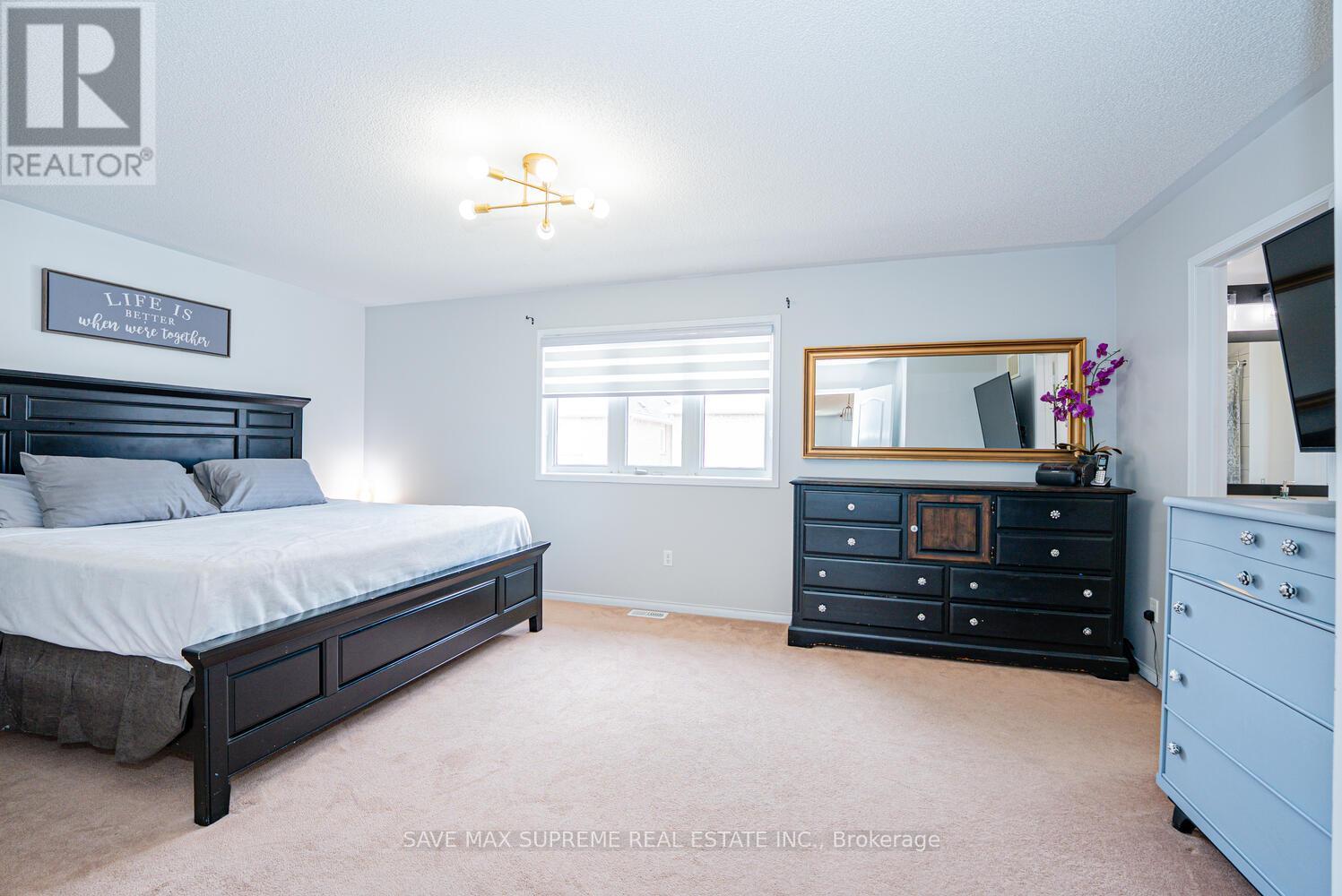 Photo 29 of 24 Silver Egret Road, Brampton ON