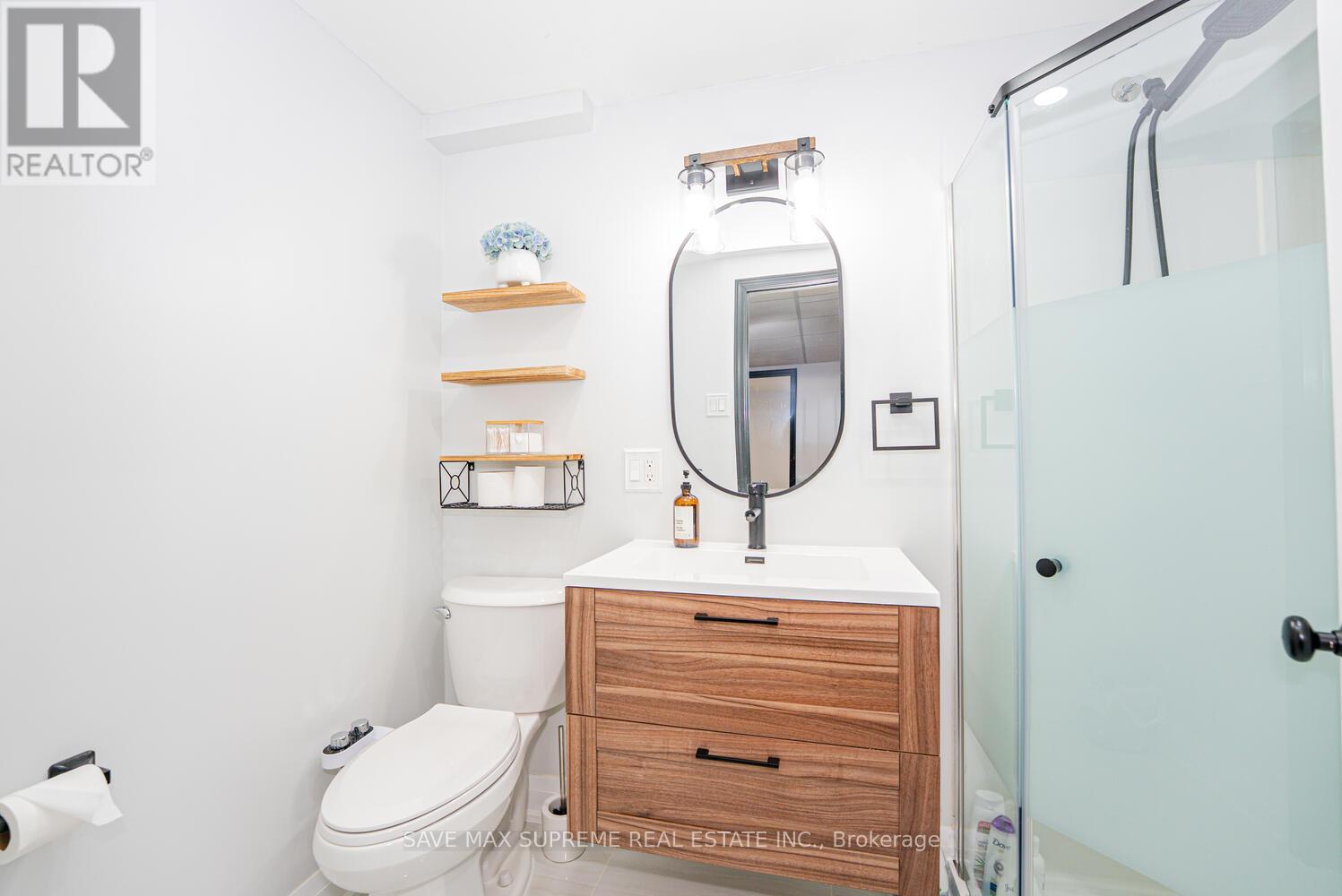 Photo 46 of 24 Silver Egret Road, Brampton ON