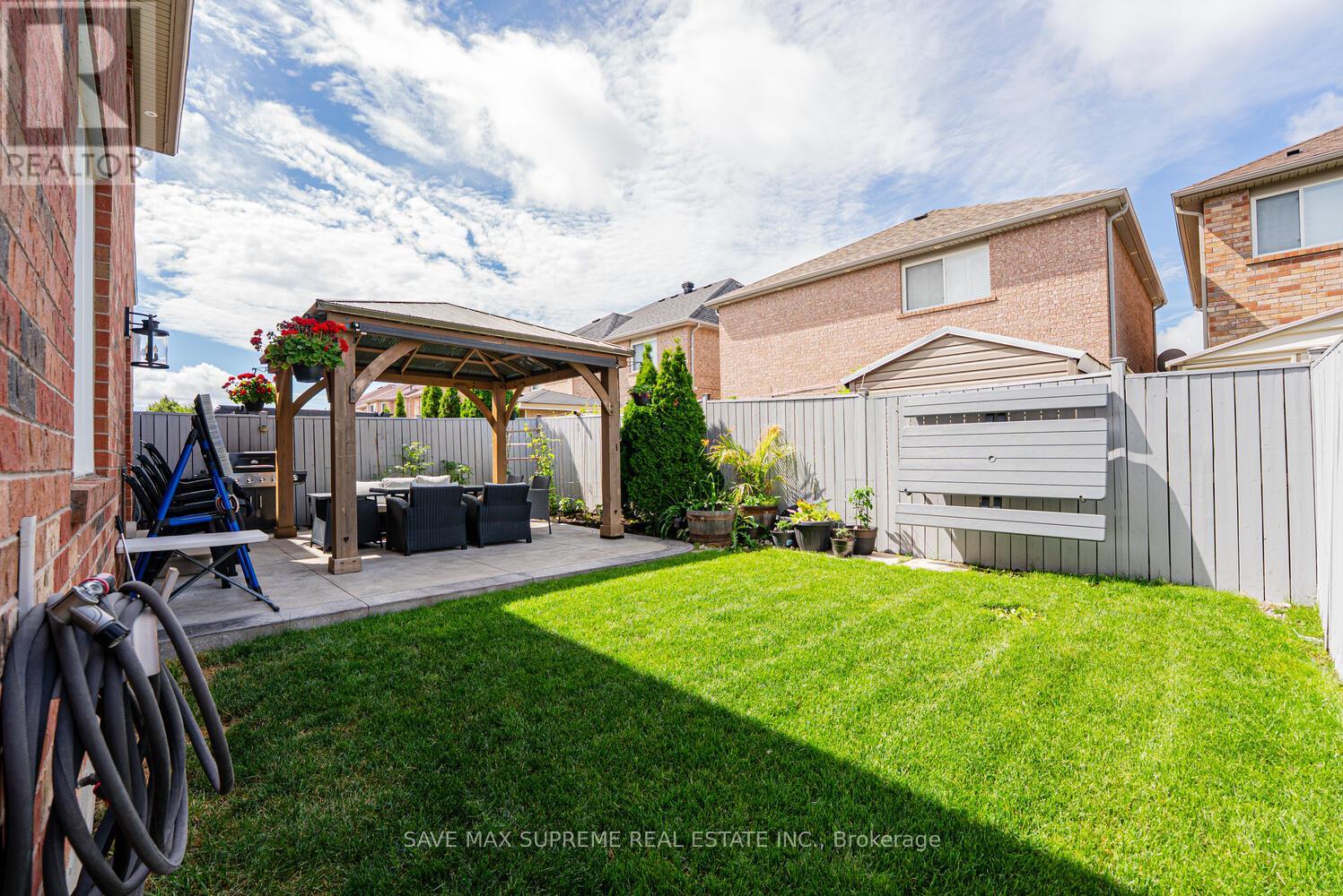 Photo 47 of 24 Silver Egret Road, Brampton ON