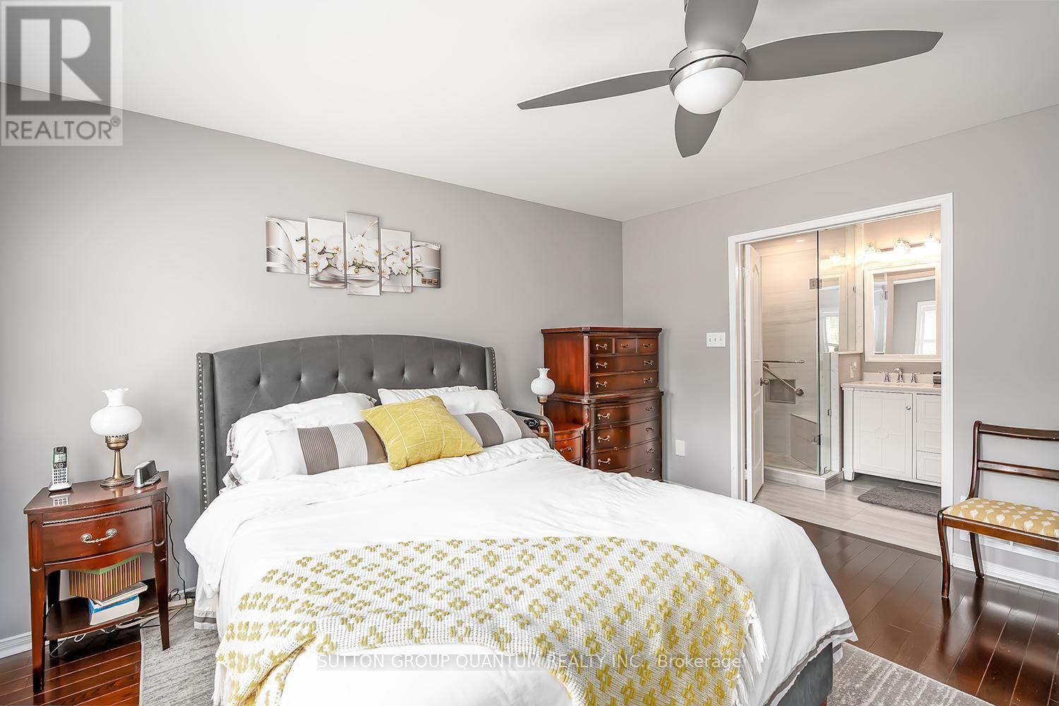 Photo 36 of 35 A 1064 Queen Street W, Mississauga ON