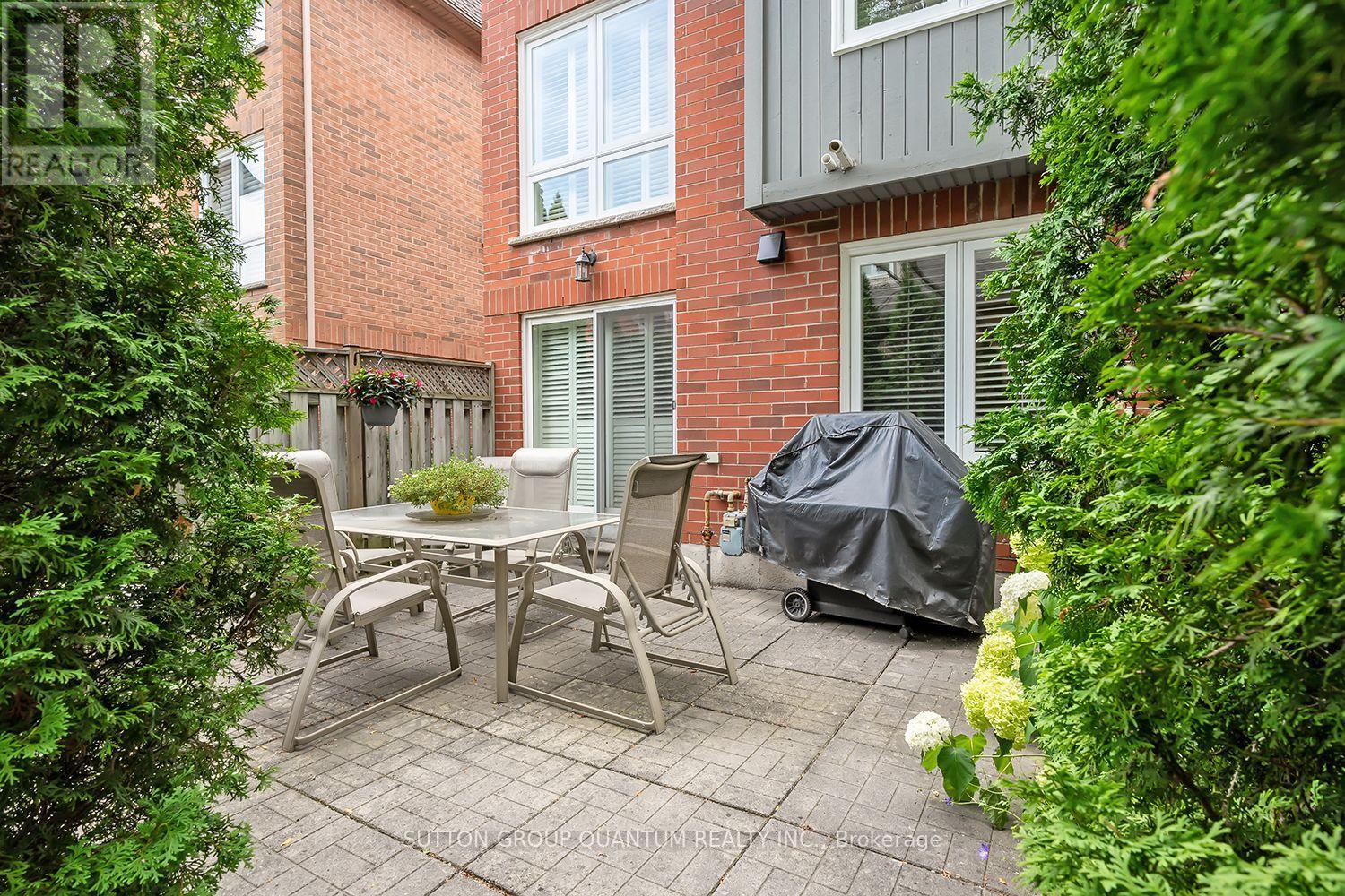 Photo 38 of 35 A 1064 Queen Street W, Mississauga ON