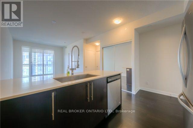Photo 11 of 1604 4011 Brickstone Mews, Mississauga ON