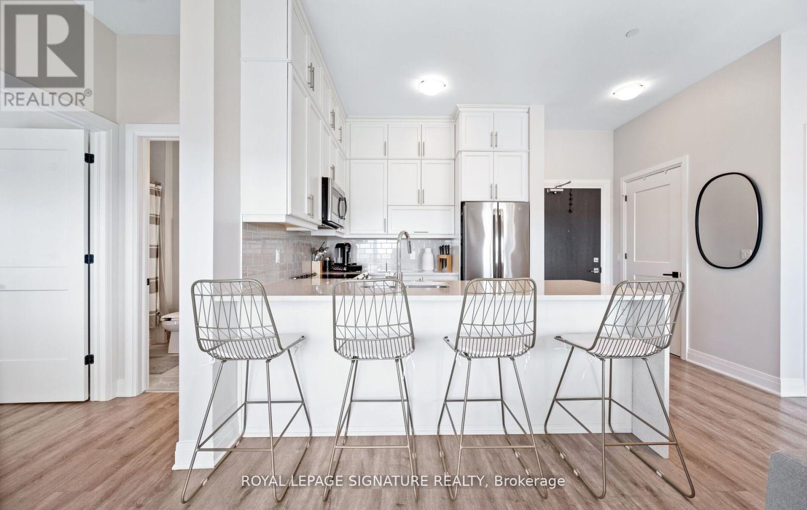 Photo 20 of 629 102 Grovewood Common, Oakville ON