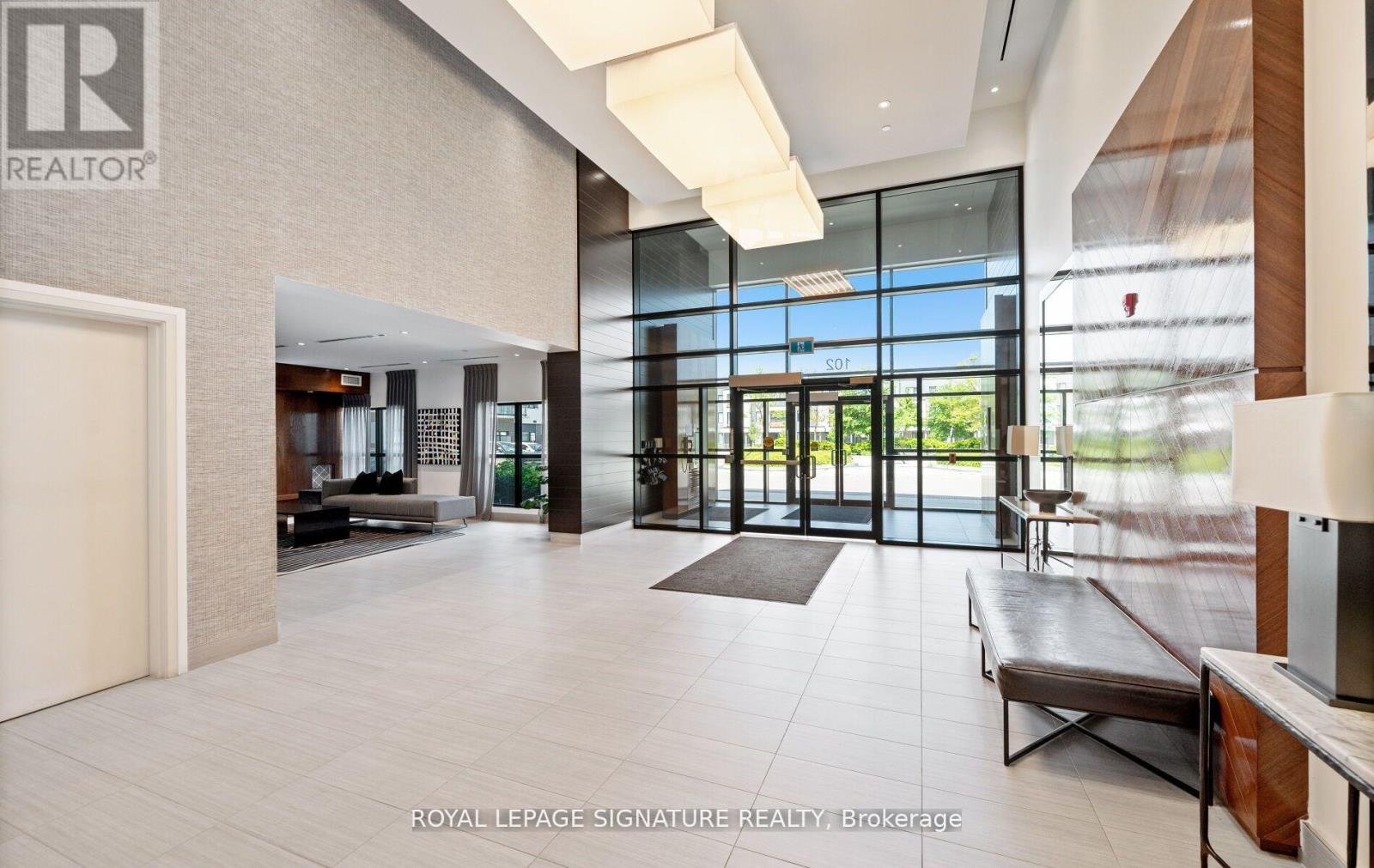 Photo 24 of 629 102 Grovewood Common, Oakville ON