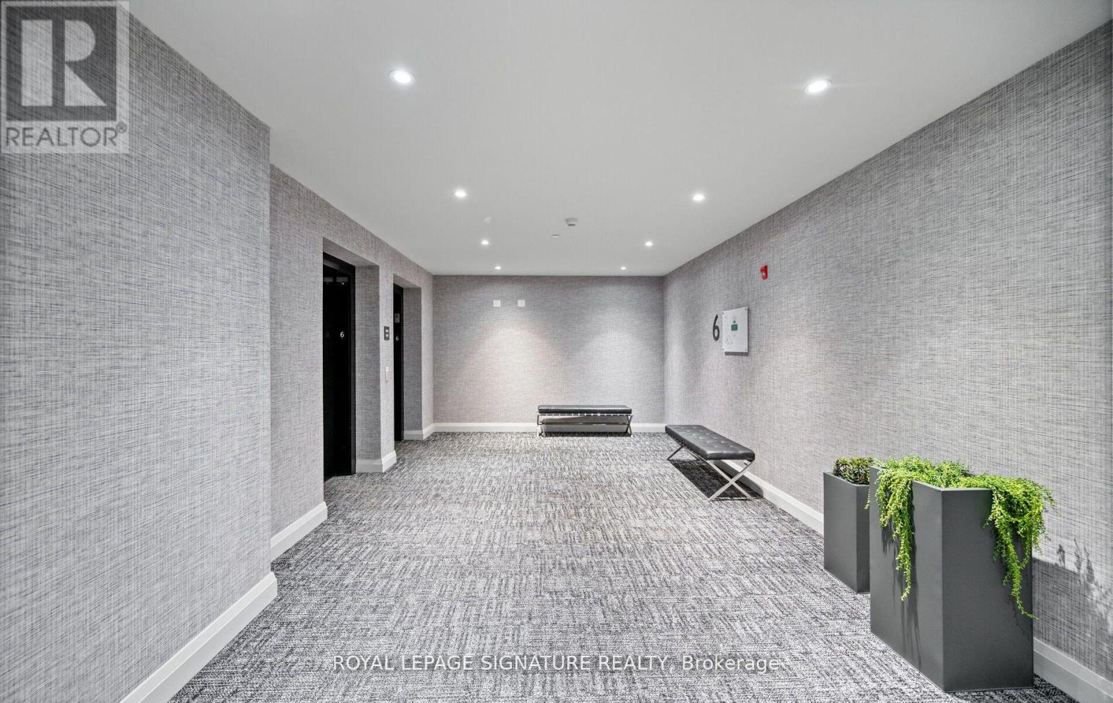 Photo 10 of 629 102 Grovewood Common, Oakville ON