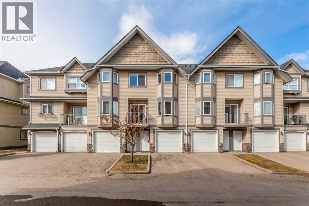 Single Family House for Sale in  Cedarwood Lane SW Cedarbrae Calgary 