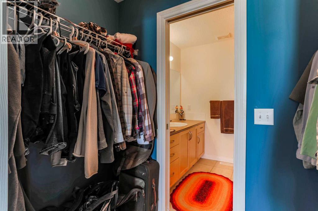 Single Family House for Sale in  Cedarwood Lane SW Cedarbrae Calgary 