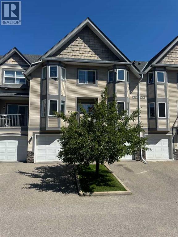 Single Family House for Sale in  Cedarwood Lane SW Cedarbrae Calgary 