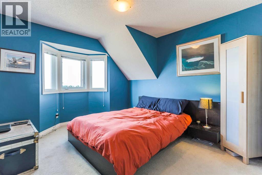 Single Family House for Sale in  Cedarwood Lane SW Cedarbrae Calgary 