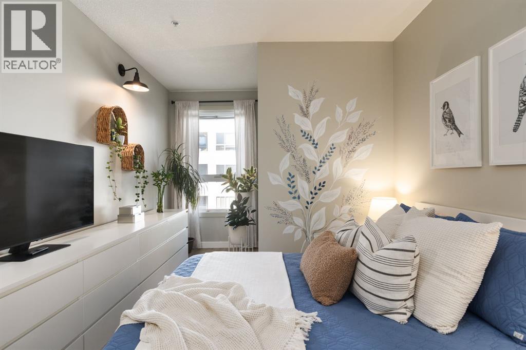Single Family House for Sale in   Centre Avenue NE Bridgeland/Riverside Calgary 