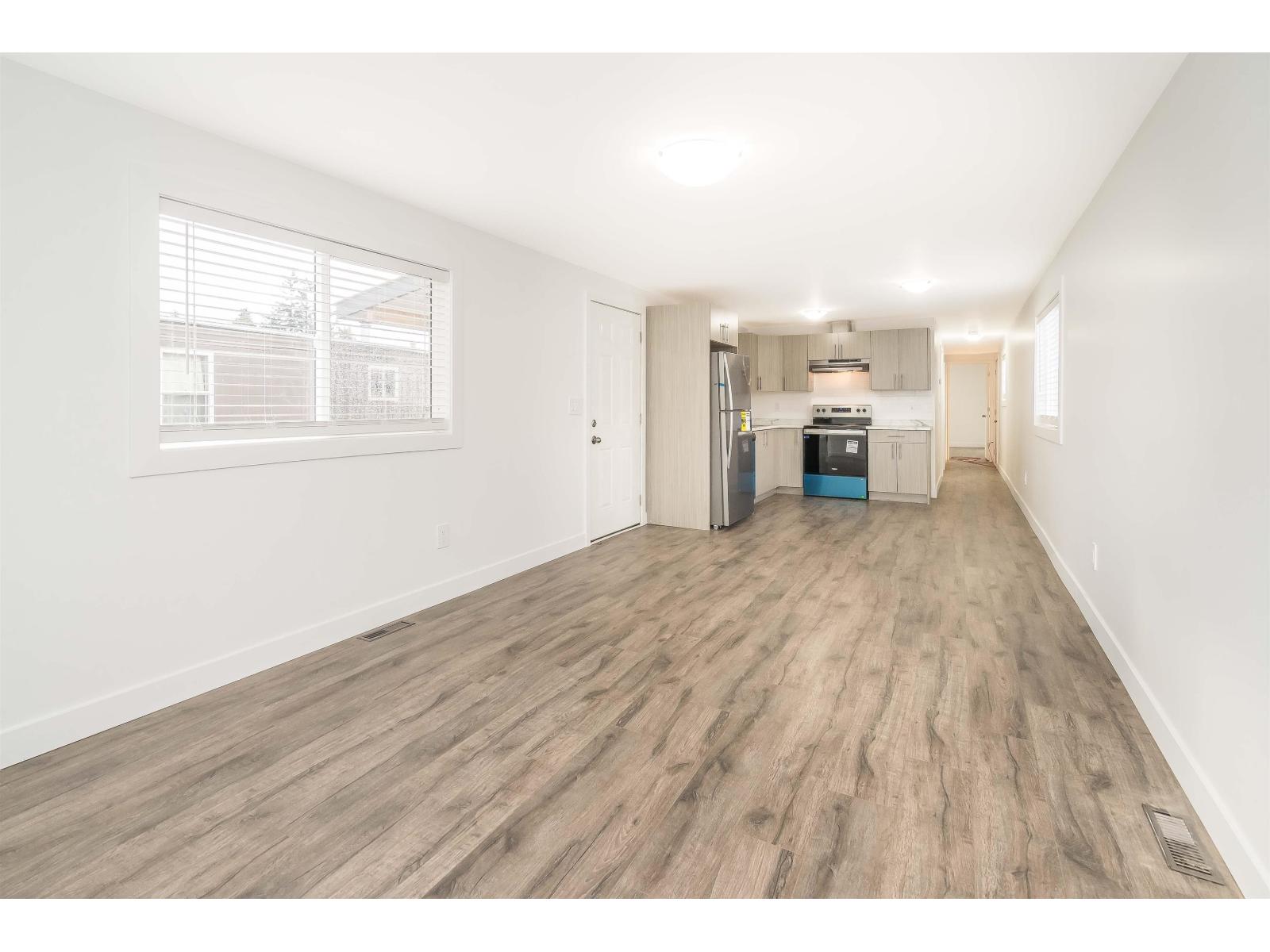21 26892 FRASER HIGHWAY, Langley