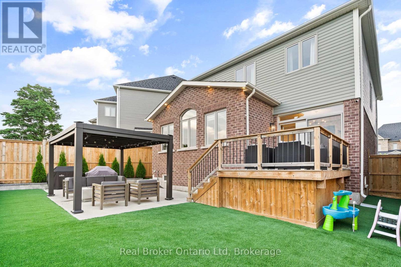Photo 28 of 264 Edgar Bonner Avenue, Guelph Eramosa ON