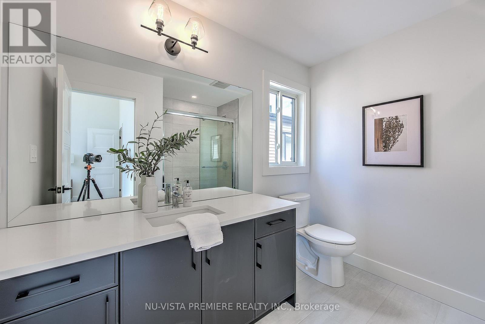 Photo 10 of 2318 Wickerson Road, London South ON