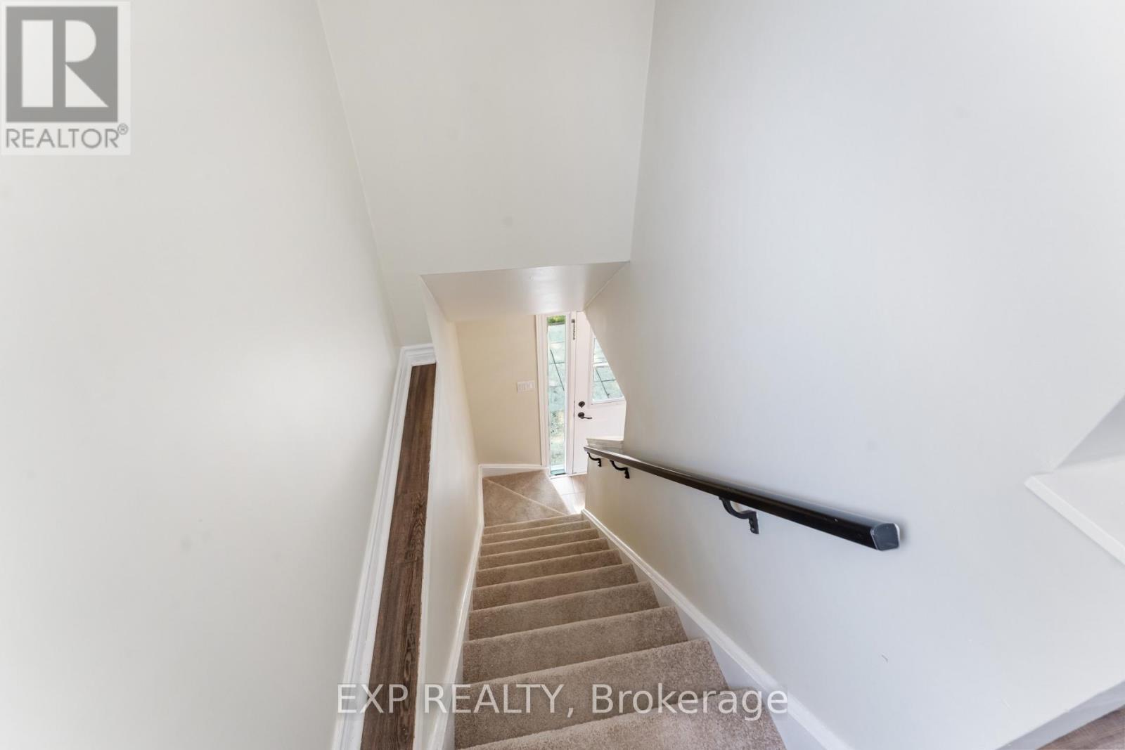 Photo 21 of 91 3190 Stockton Drive, Ottawa ON