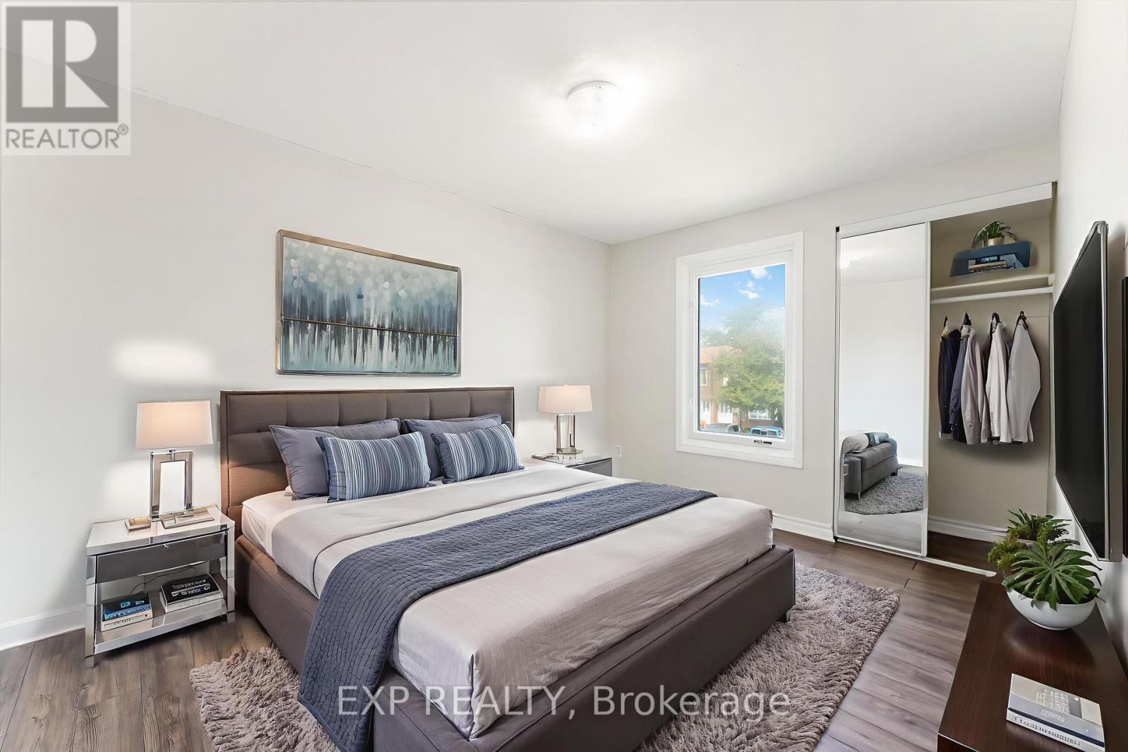 Photo 2 of 91 3190 Stockton Drive, Ottawa ON