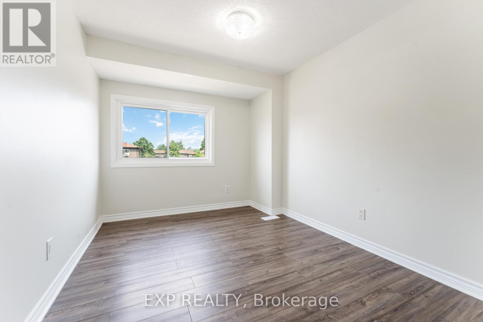 Photo 15 of 91 3190 Stockton Drive, Ottawa ON