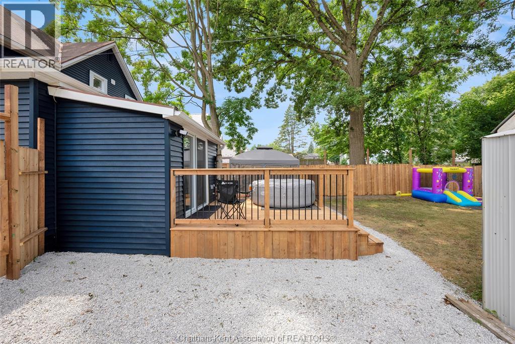 Photo 35 of 217 Selkirk Street, Chatham ON