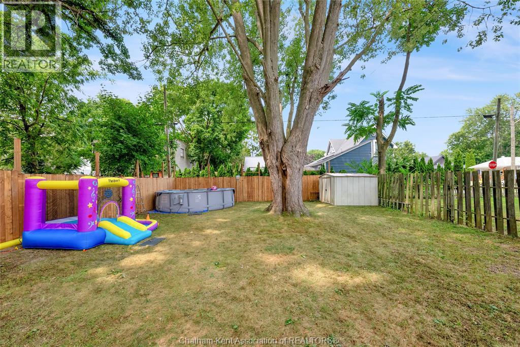 Photo 34 of 217 Selkirk Street, Chatham ON