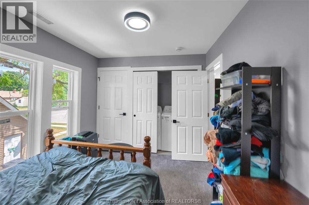 Photo 18 of 217 Selkirk Street, Chatham ON