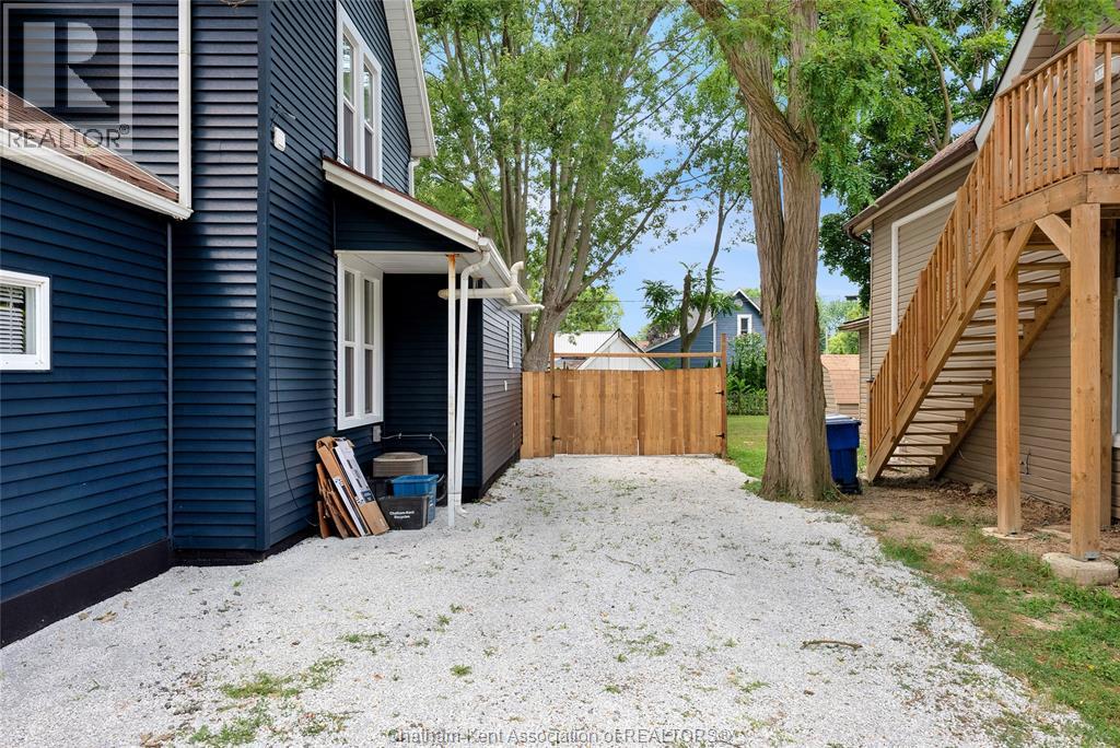 Photo 20 of 217 Selkirk Street, Chatham ON