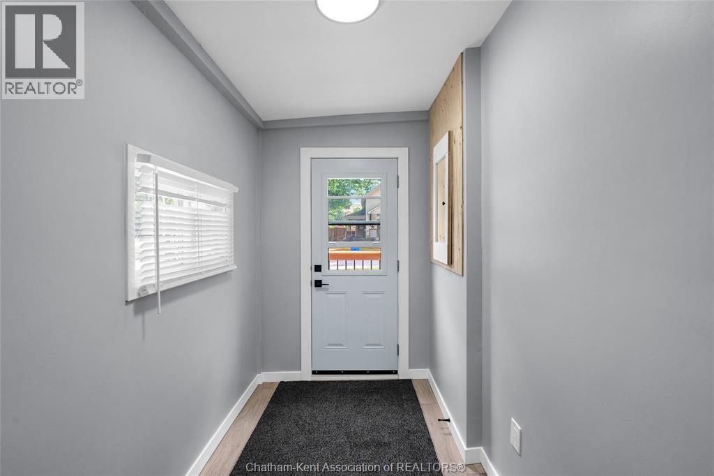 Photo 15 of 217 Selkirk Street, Chatham ON