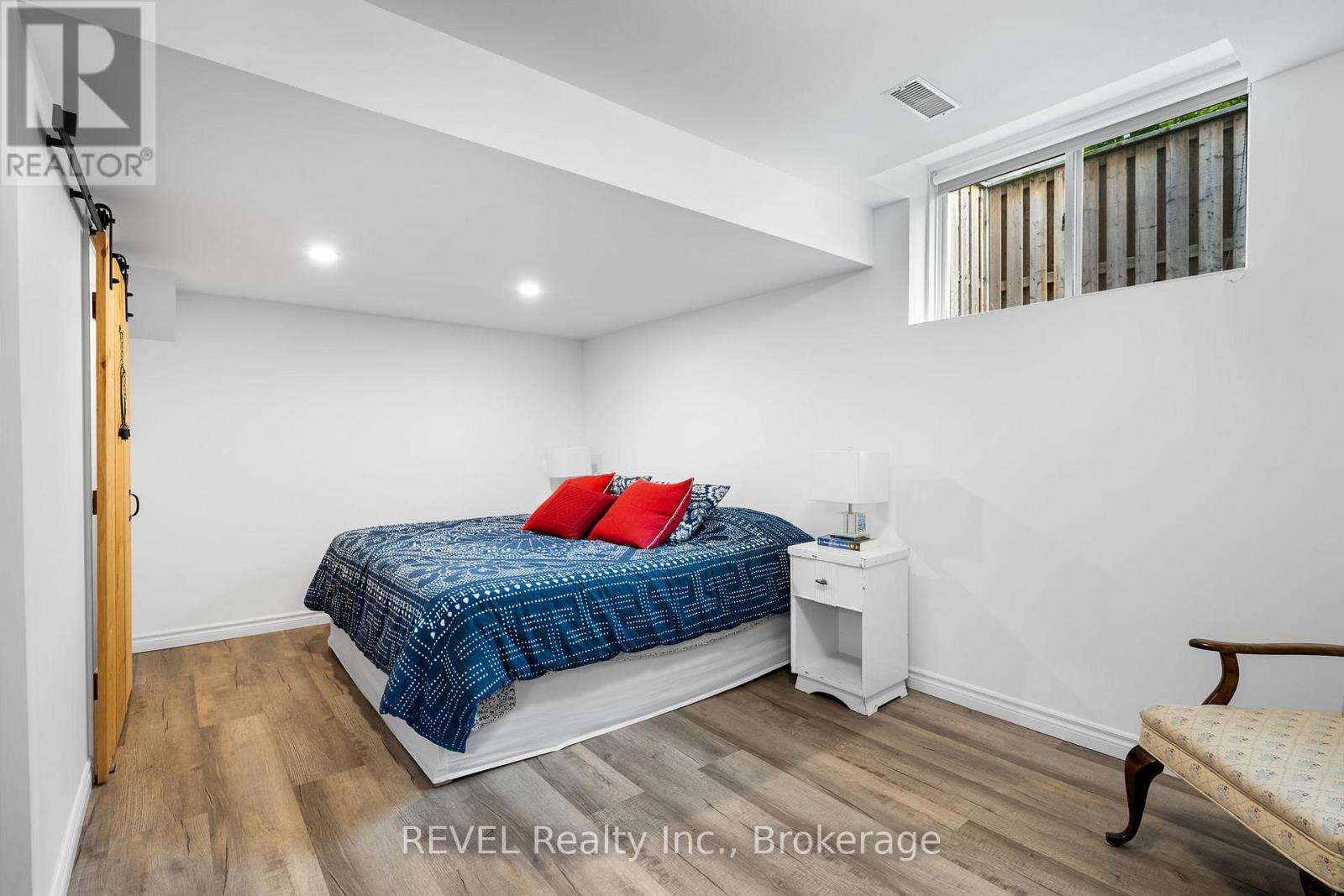 Photo 31 of 490 Carrie Avenue, Fort Erie ON