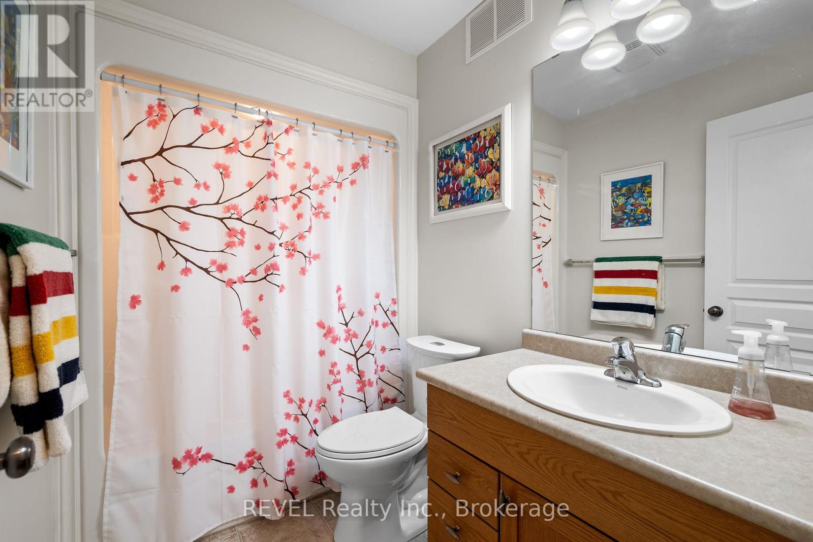 Photo 38 of 490 Carrie Avenue, Fort Erie ON