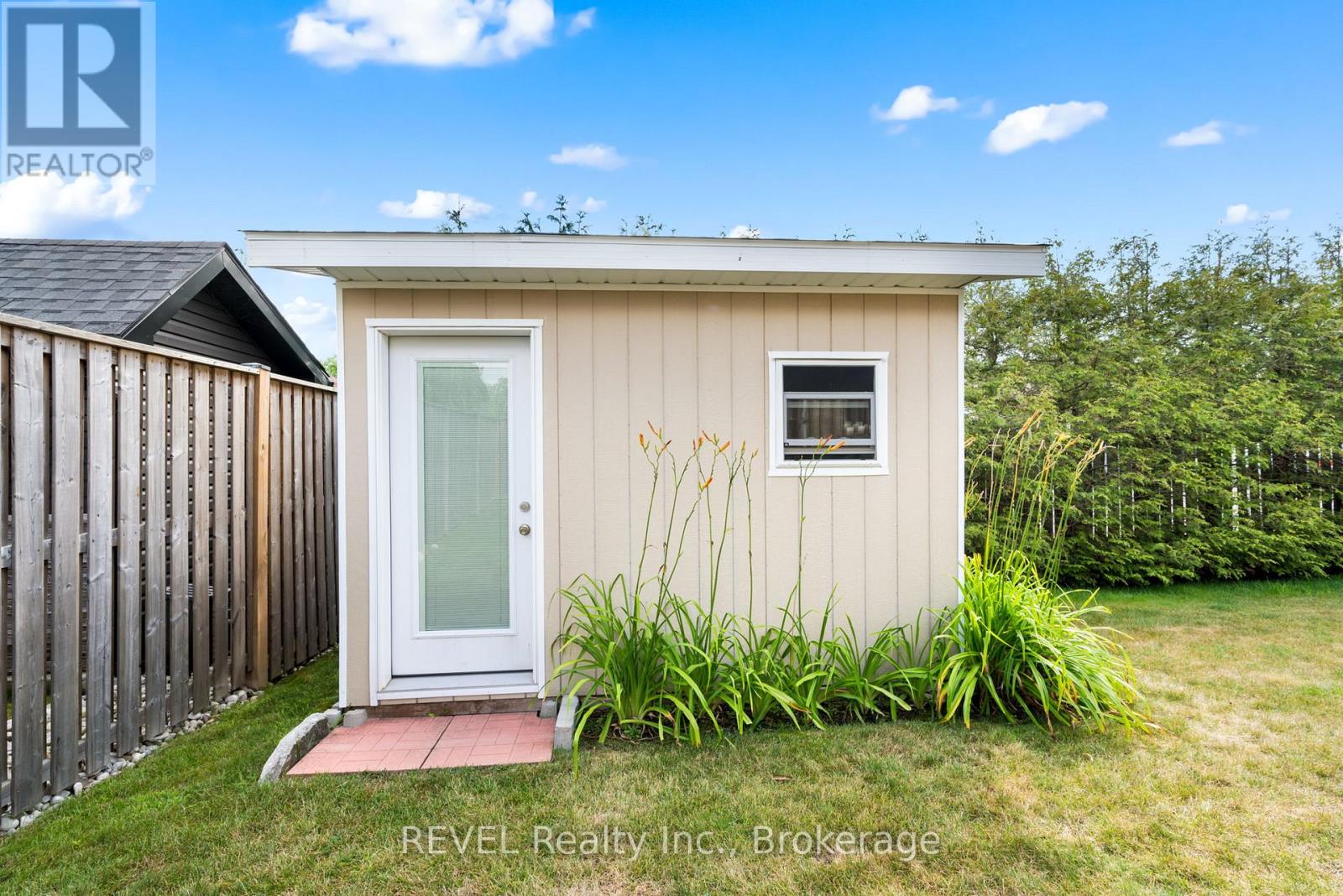 Photo 43 of 490 Carrie Avenue, Fort Erie ON